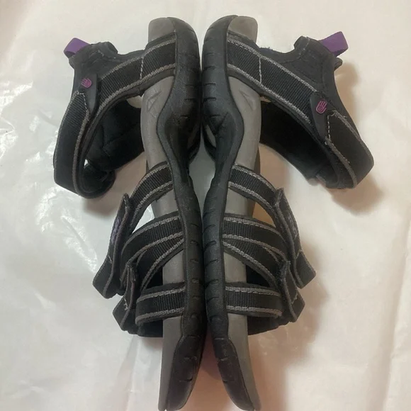 Stylish Black adjustable strap Teva Tierra Sandal 4266 - Picture 11 of 12